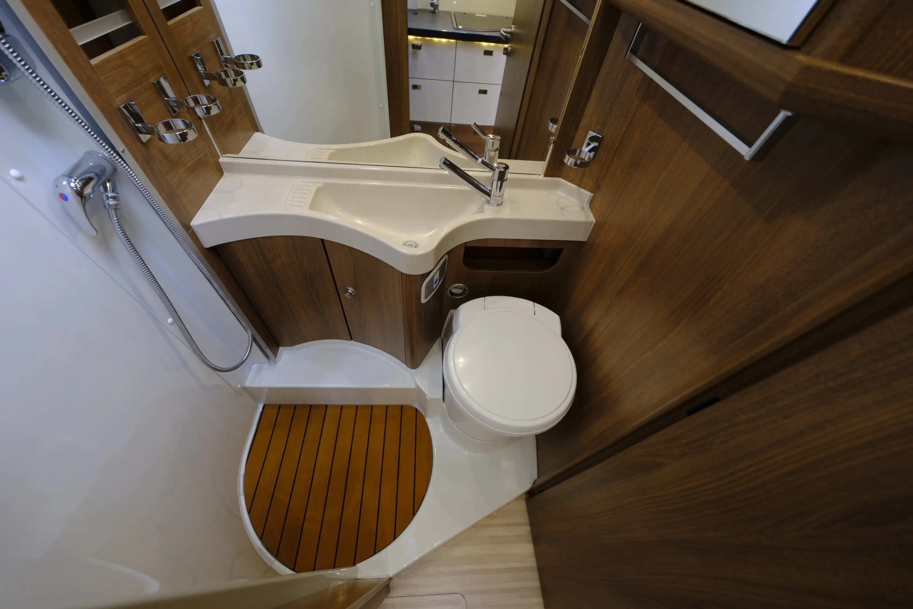 CARTHAGO Chic C-Tourer 143 LE